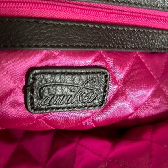 Anika Crossbody Messenger Bag in Walnut Brown with Hot Pink Quilted Lining - Picture 13 of 16